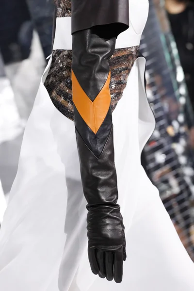 Look 86